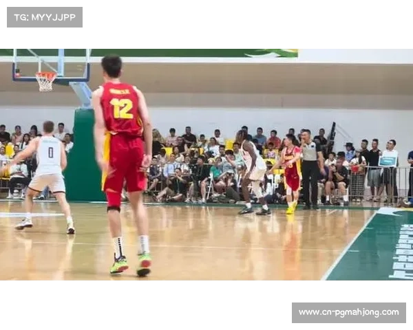 U19男篮热身赛战胜美国复兴者队 陈家政杨溢展现潜力成焦点 U19男篮热身赛战胜美国复兴者队 陈家政杨溢展现潜力成焦点